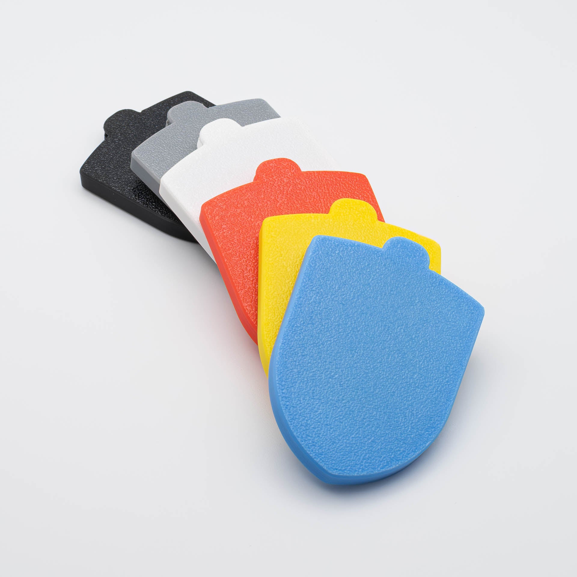 Keychain for Porsche Fans – Crest Shape & Pepita