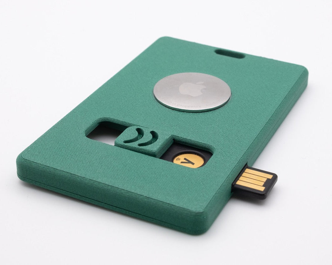 ID Badge Holder with AirTag & YubiKey – maximum security - 3D‑Printed